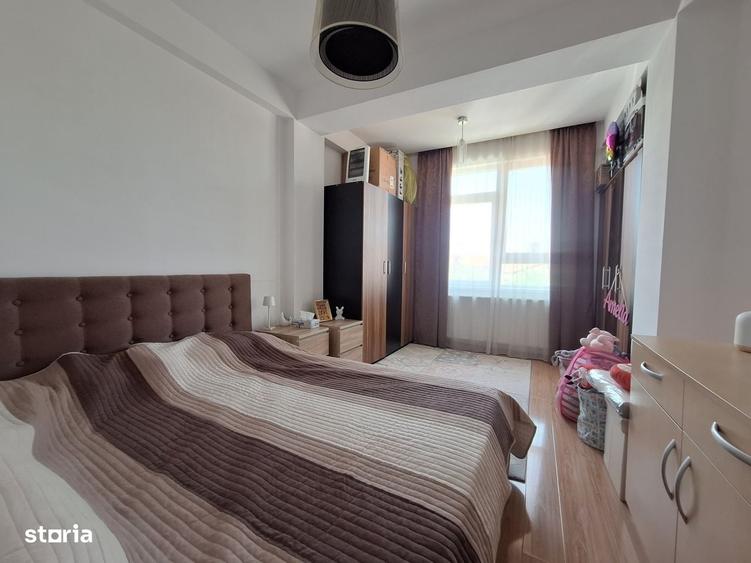 Apartament cu 2 camere decomandat în Fratelia