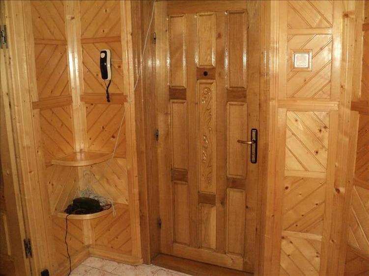 De inchiriat apartament cu doua camere in zona spitalul judetean Vrancea. - 12