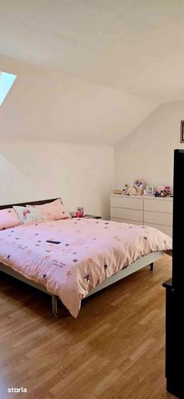 Casă cu 5 camere cu Teren 528.29 Mp în Central