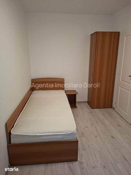 Apartament trei camere, et. 3/4, C-tin Brancu?i-Curtea de Apel