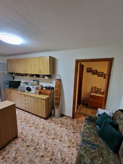 Apartament cu 2 camere decomandat, mobilat în Lipovei