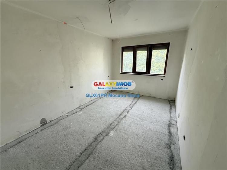 Apartament cu 4 camere decomandat în Vest
