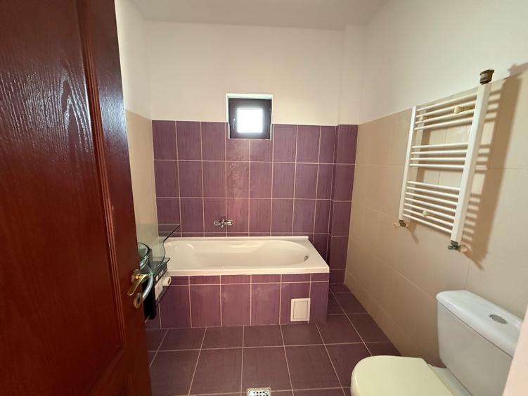 Apartament cu 2 camere decomandat în Sud