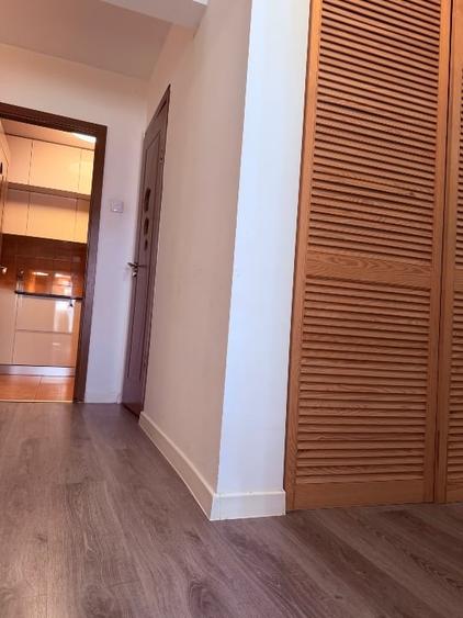 Apartament cu 3 camere decomandat, mobilat în Drumul Taberei