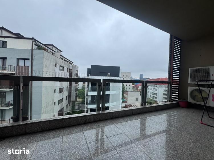 Apartament cu 2 camere semidecomandat în Herăstrău