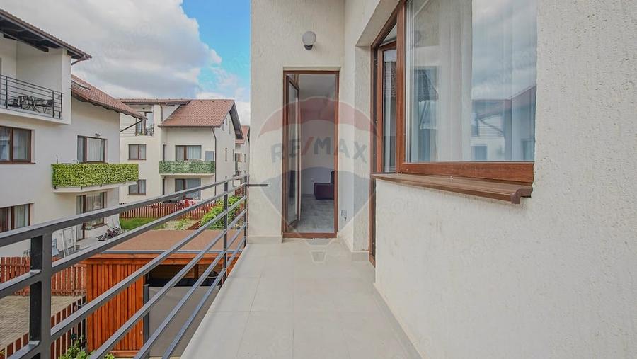 Apartament cu 3 camere decomandat în Sud