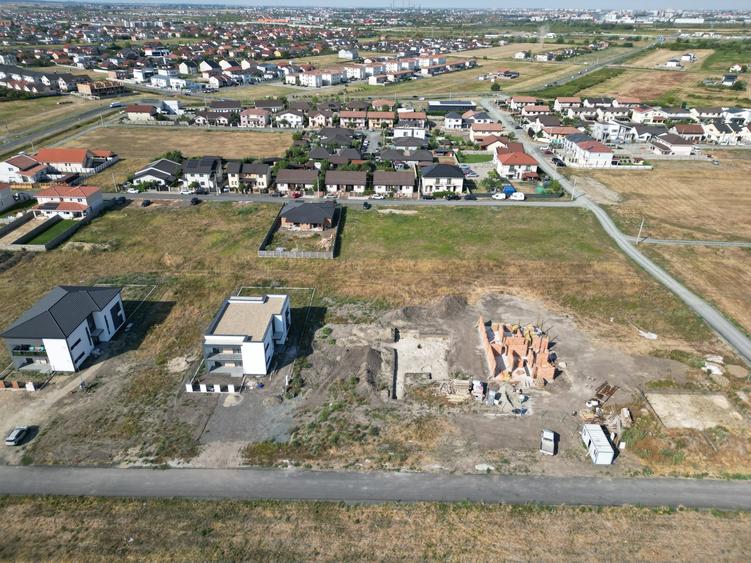 Teren Construcții intravilan de 717 mp, în Moșnița Nouă