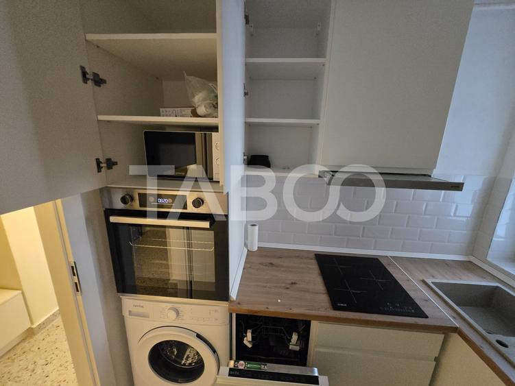 Apartament cu 3 camere semidecomandat, mobilat în Mihai Viteazul