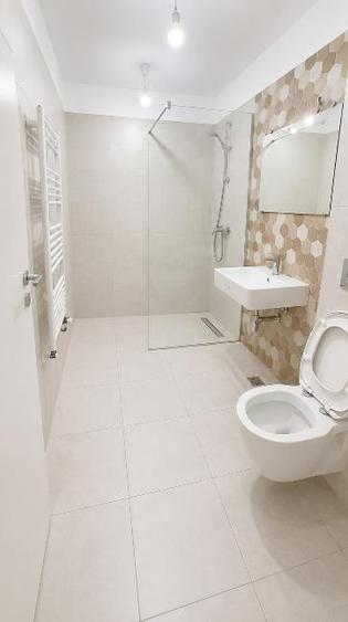 Apartament cu 2 camere decomandat în Astra
