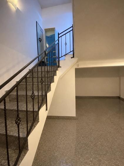 Spațiu comercial, de 110 mp, în Roșu