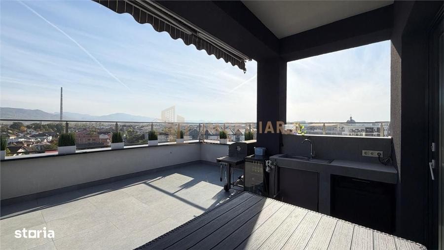 Apartament cu 4 camere în Central