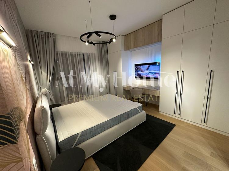Apartament cu 3 camere decomandat, mobilat în Barbu Văcărescu