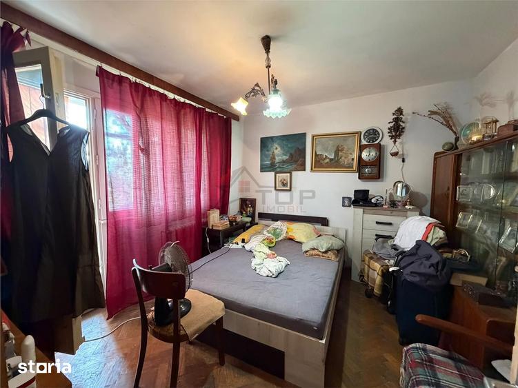 Podu Ros - BD. Socola, 3 camere cu 2 balcoane si geam la baie - 4