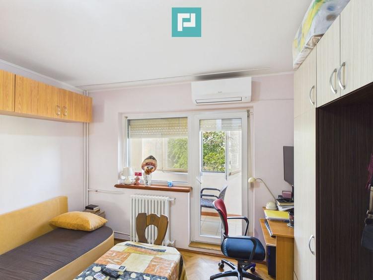 Apartament cu 3 camere decomandat, mobilat în Rogerius