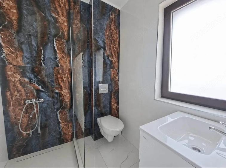 Casă cu 4 camere cu Teren 250 Mp în Cug