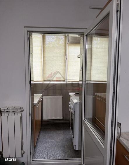Apartament cu 2 camere decomandat în Nicolina