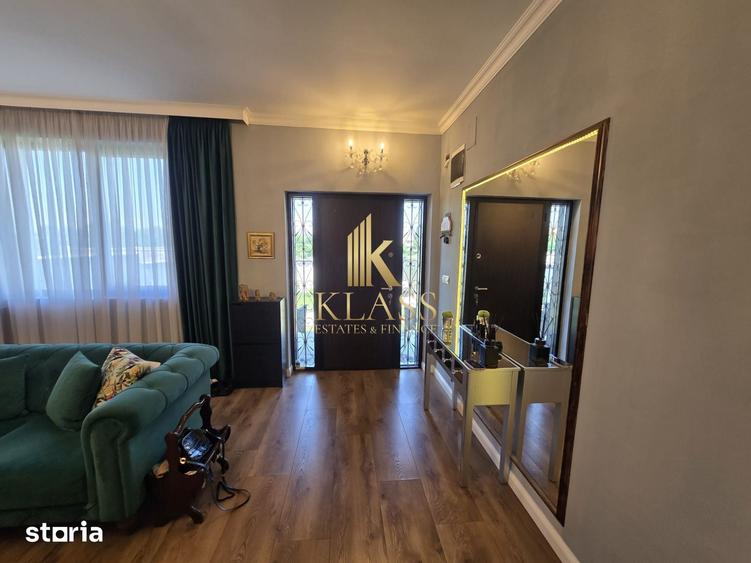 Casă cu 8 camere cu Teren 408 Mp în Ștefăneștii de Jos