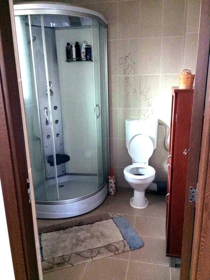 Casă cu 4 camere în Gilău