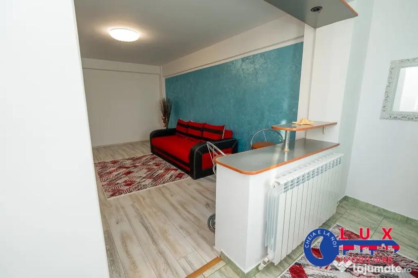 Apartament cu 2 camere decomandat în Faleză