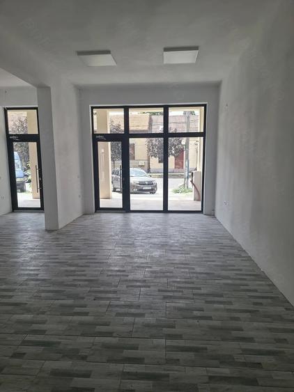 Spațiu comercial, de 128 mp, în Brâncoveanu