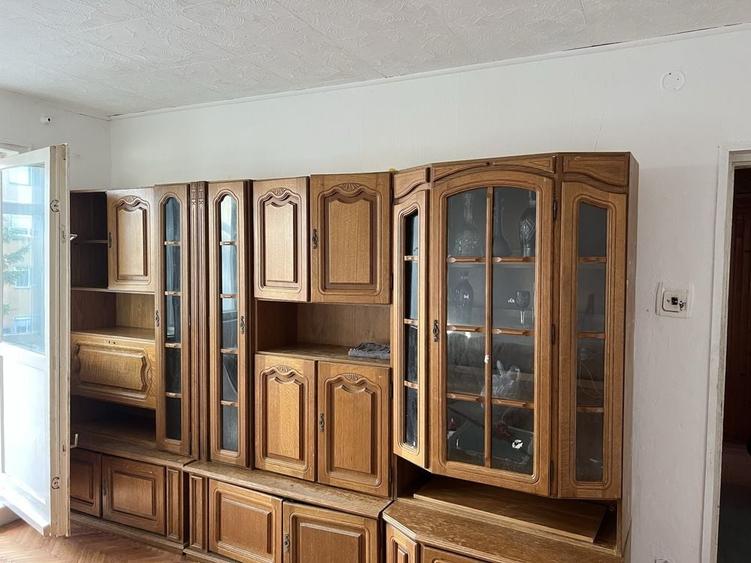 Apartament de inchiriat in Vlaicu,3 camere decomandate,etajul 2 - 5