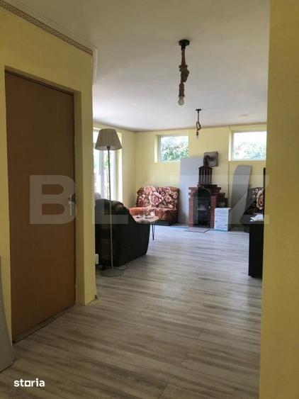Casă cu 5 camere cu Teren 924 Mp în Florilor