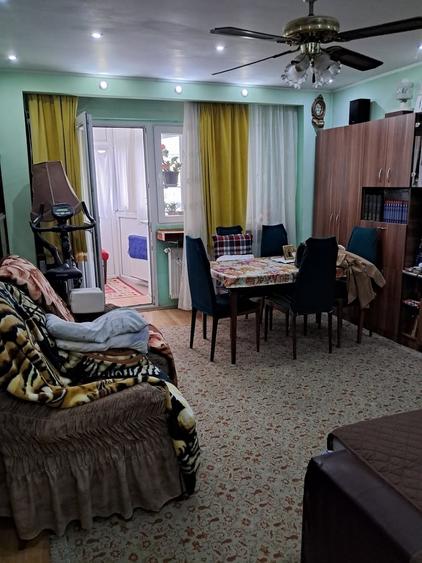 Apartament cu 2 camere decomandat în Nerva Traian