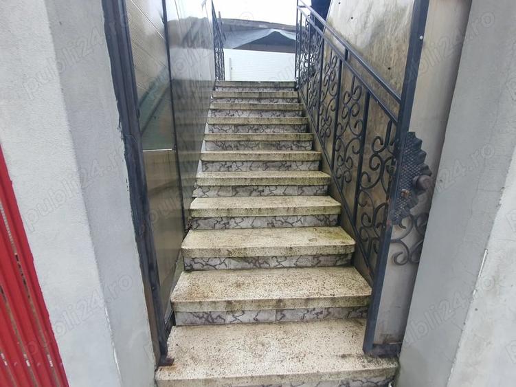 Spațiu comercial, de 270 mp, în Central