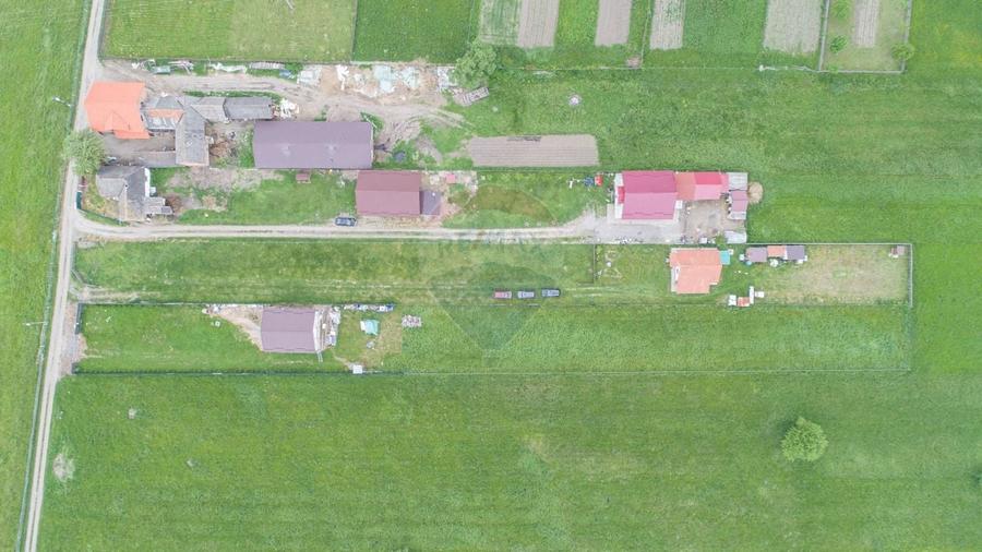 Teren Construcții intravilan de 2551 mp, în Acriș