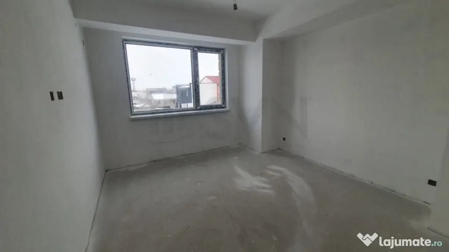 Apartament cu 2 camere decomandat în Chibrit