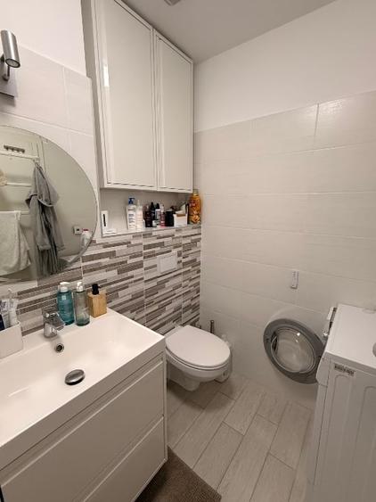 Apartament cu 3 camere, mobilat în Soarelui