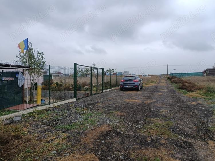Teren de 849 mp, în Comana