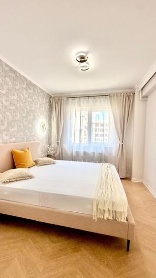 Apartament cu 3 camere semidecomandat în Florești