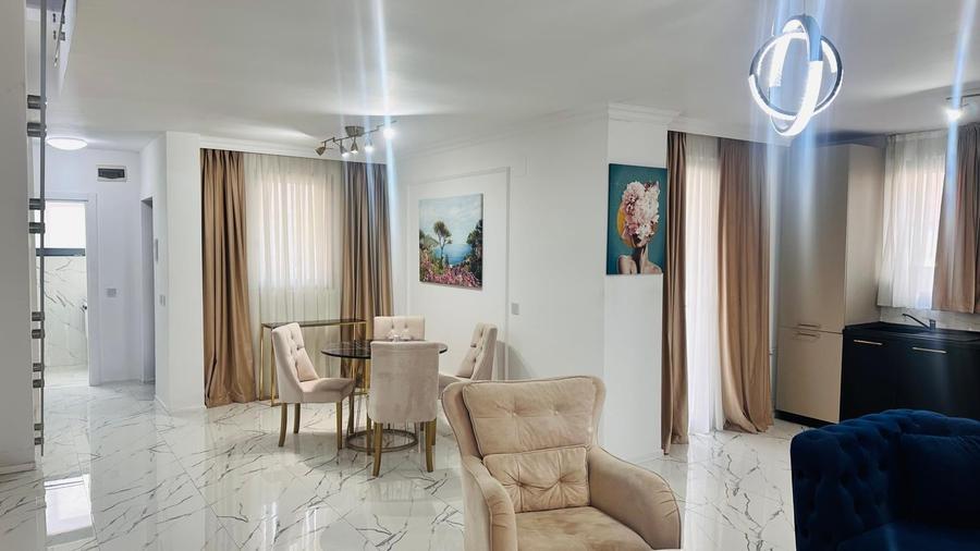 Duplex cu 5 camere cu Canalizare în Otopeni