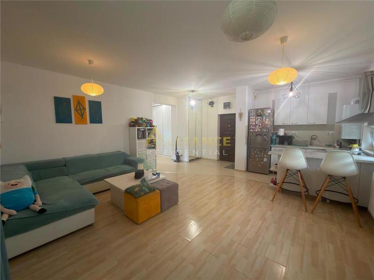 Apartament cu 2 camere decomandat, mobilat în Berceni