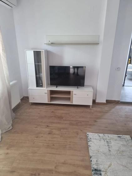 De inchiriat apartament cu 2 camere bloc nou, zona Garii, et. 5, 350 euro - 4