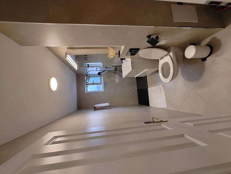 Apartament cu 4 camere decomandat, mobilat în Traian