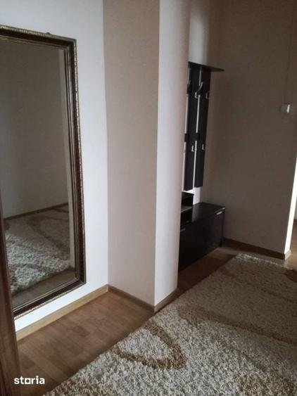 Apartament cu 2 camere decomandat, mobilat în Podu Roș