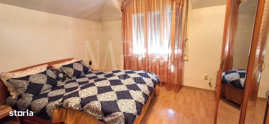 Casă cu 4 camere în Central