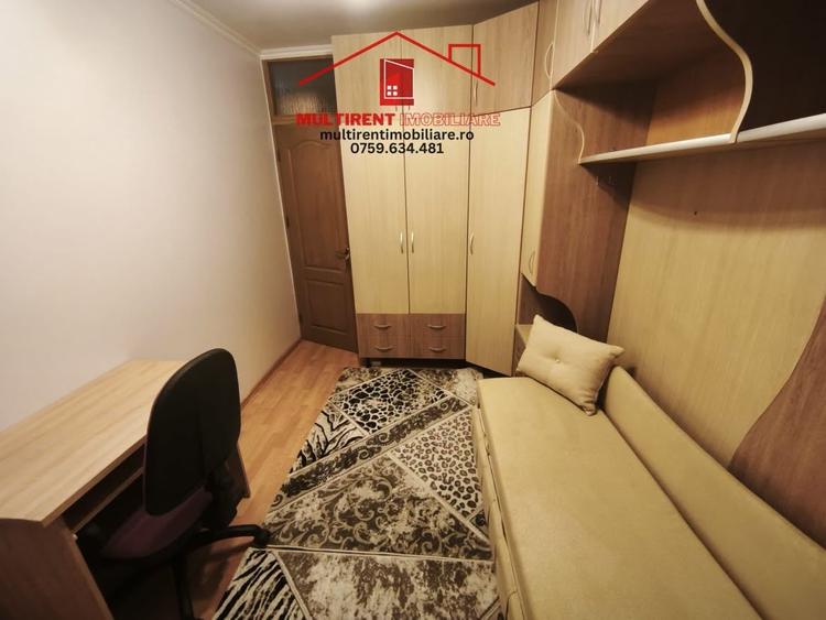 Apartament cu 3 camere decomandat în E3
