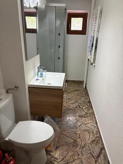 Apartament cu 4 camere decomandat în P-ța Unirii