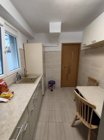 Apartament cu 2 camere decomandat, mobilat în Drumul Taberei