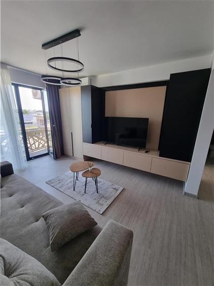 Apartament cu 2 camere decomandat, mobilat în 1 Mai