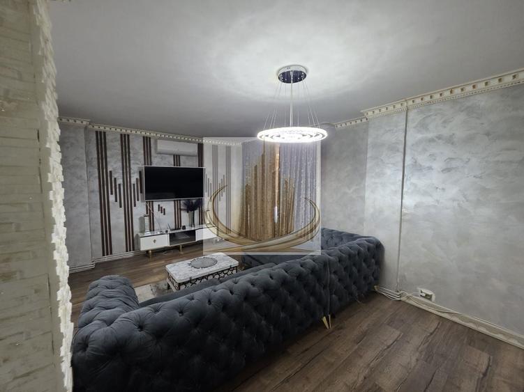Apartament cu 4 camere decomandat, mobilat în Lipovei