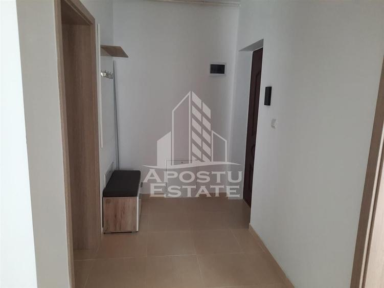 Apartament cu 2 camere decomandat, mobilat în Girocului
