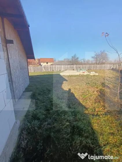 Teren de 500 mp, în Lunca Mărcușului