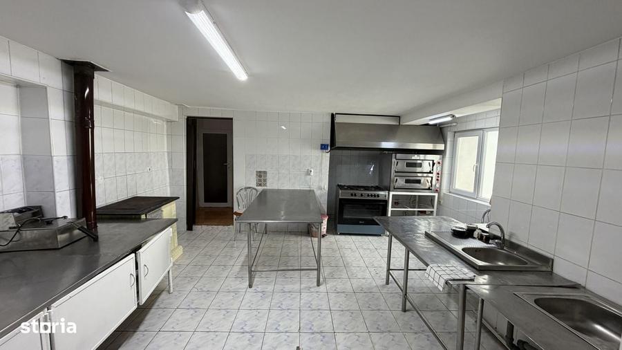 Spațiu comercial, de 188 mp, în Central