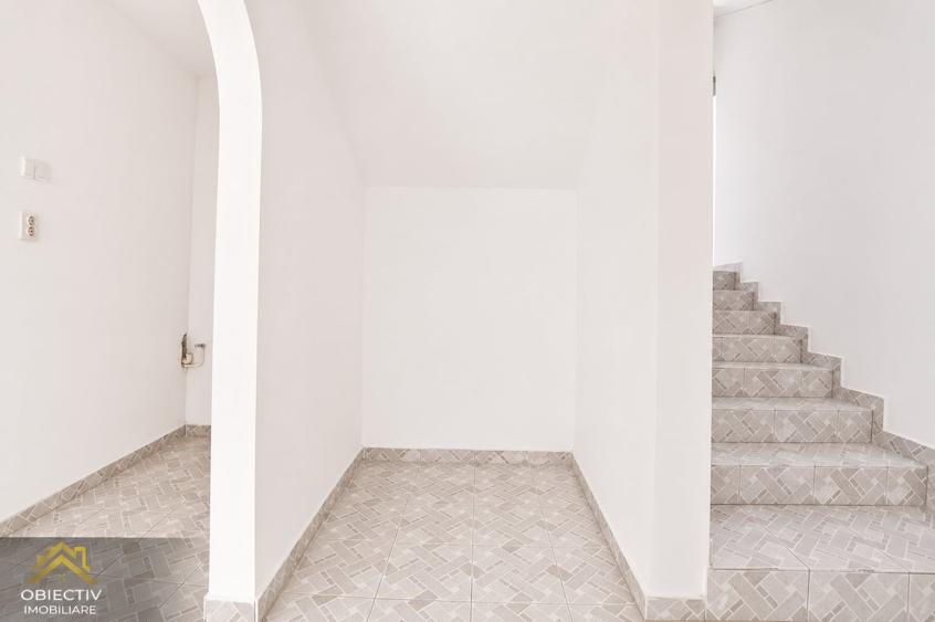 Apartament cu 4 camere decomandat în Central