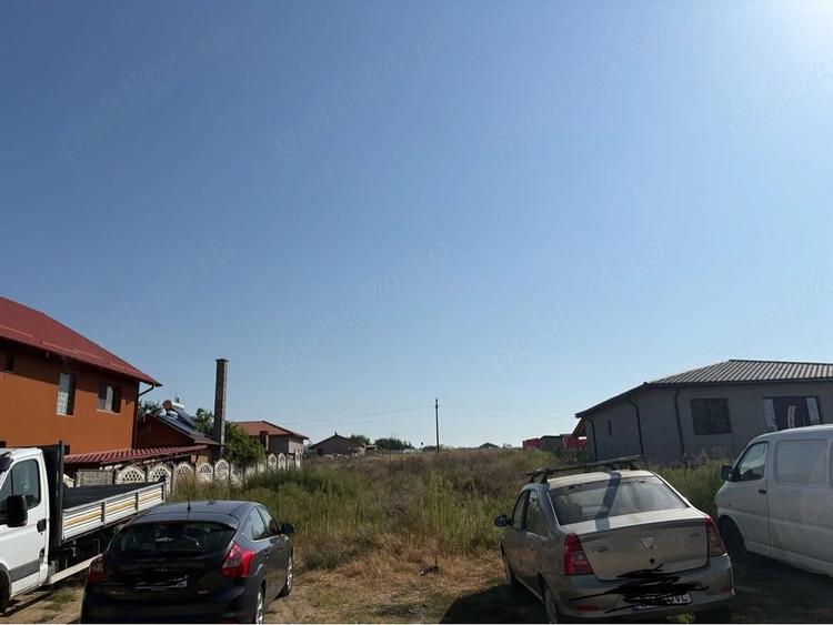 Teren de 2058 mp, în Malu Mare