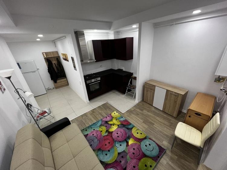 Apartament cu 2 camere decomandat în Ștefăneștii de Jos